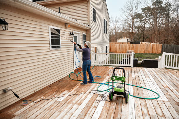 Best Commercial Pressure Washing  in Caro, MI