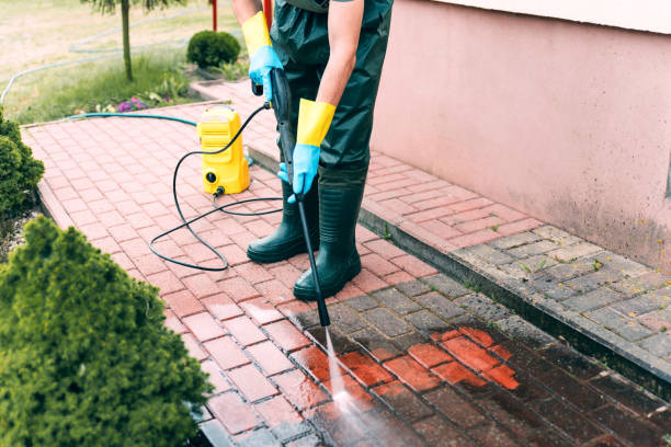 Why Choose Our Certified Pressure Washing Experts for Your Project Needs in Caro, MI?