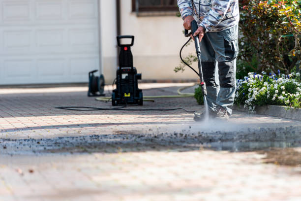 Why Choose Our Certified Pressure Washing Experts for Your Project Needs in Caro, MI?